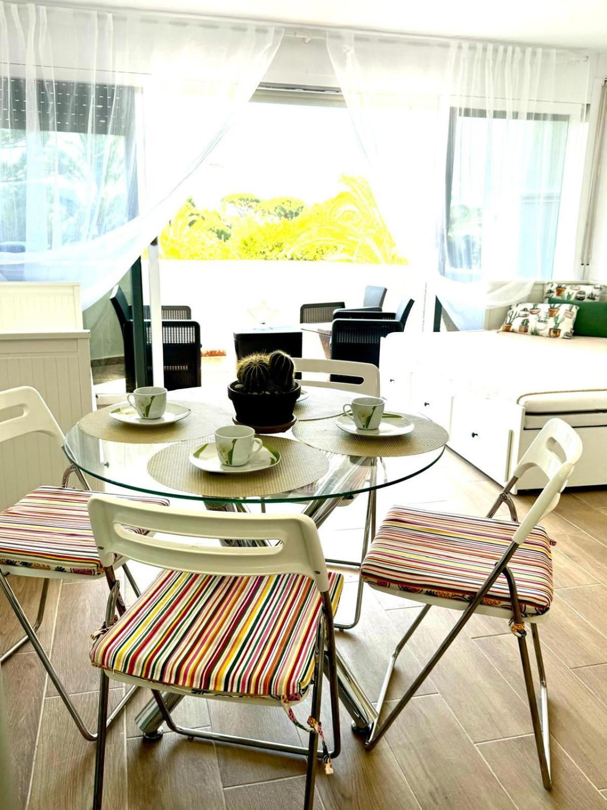 Julia'S Apartment Marbella Esterno foto